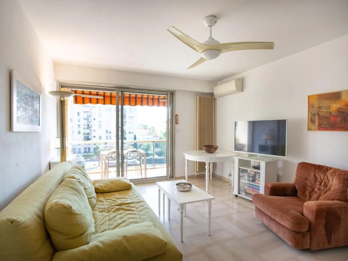 Apartment Les Jardins Du Luxembourg By Interhome Hyères