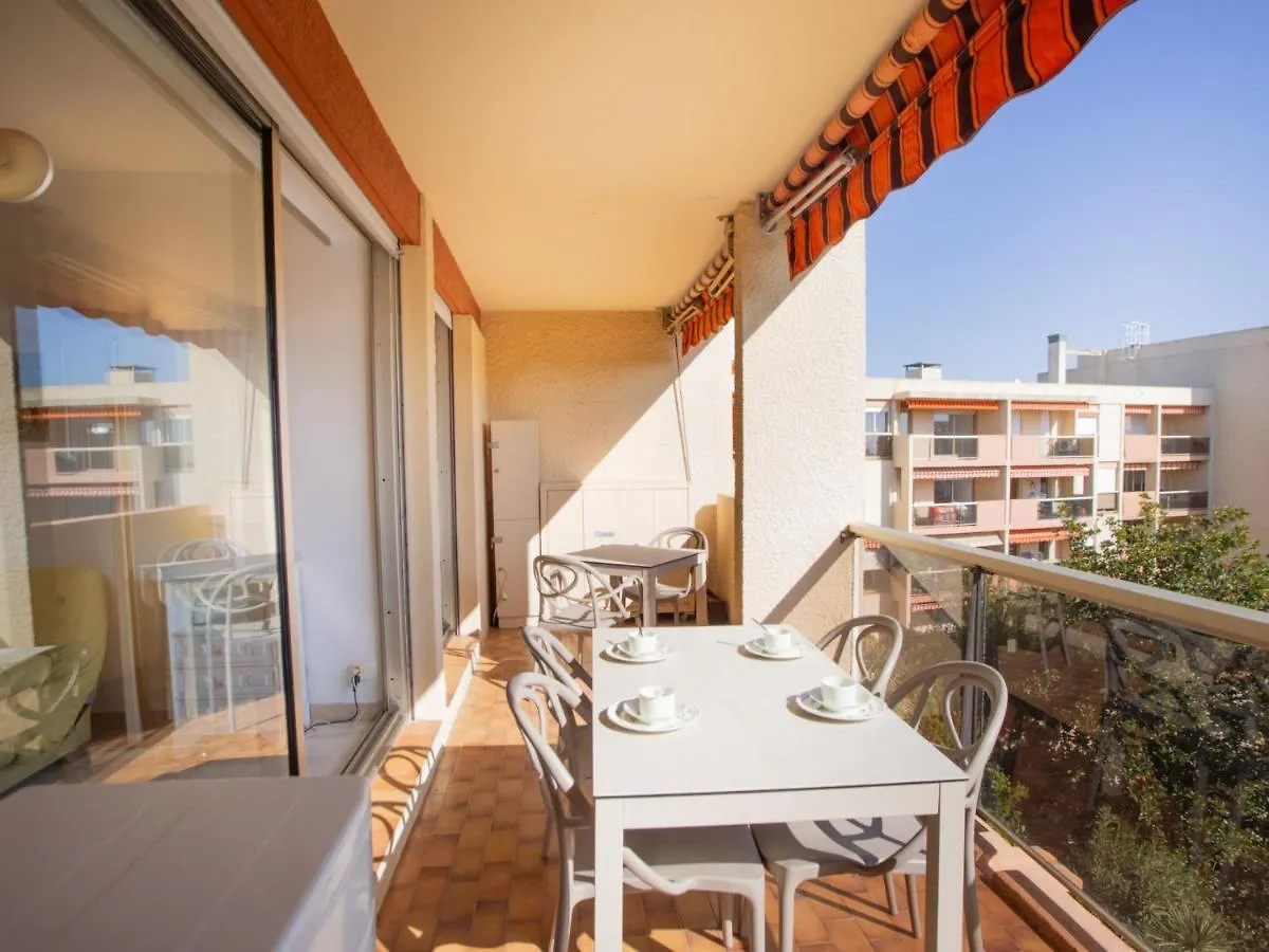 Apartment Les Jardins Du Luxembourg By Interhome Hyères