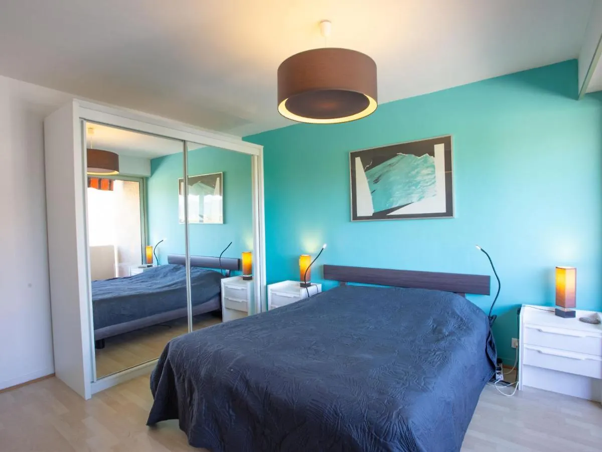 Apartment Les Jardins Du Luxembourg By Interhome Hyères 0*,  Francia